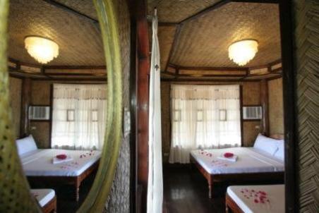 Balinsasayaw Resort Coron Room photo